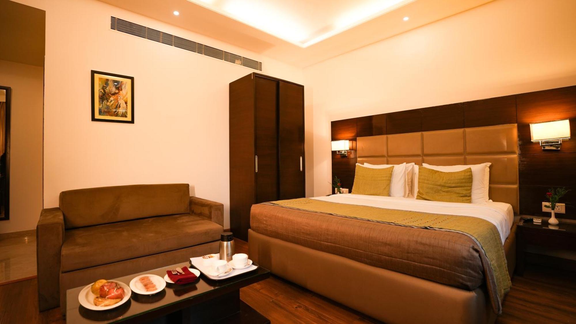 Hotel Africa Avenue - Greater Kailash 1 New Delhi Ngoại thất bức ảnh