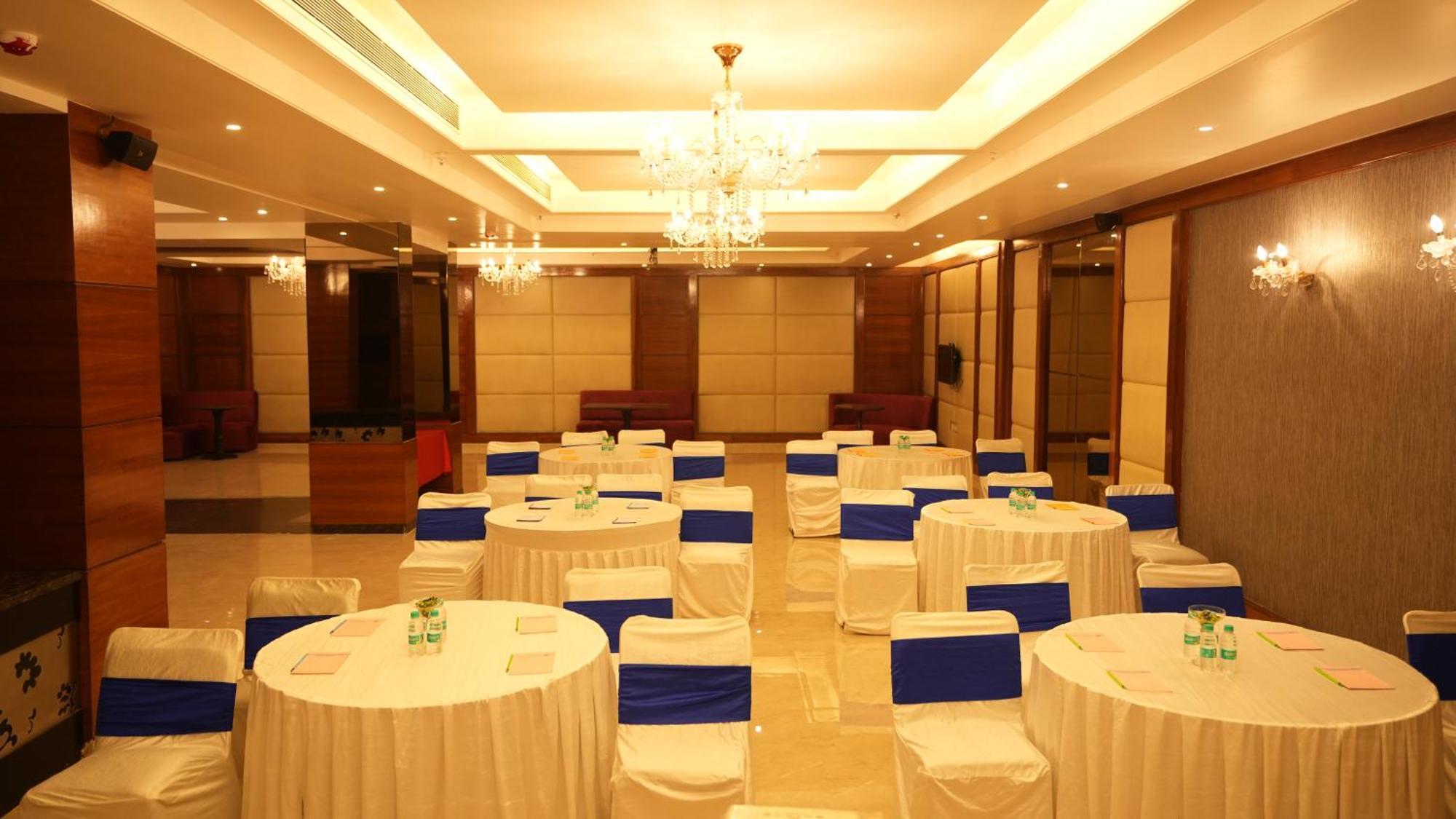 Hotel Africa Avenue - Greater Kailash 1 New Delhi Ngoại thất bức ảnh