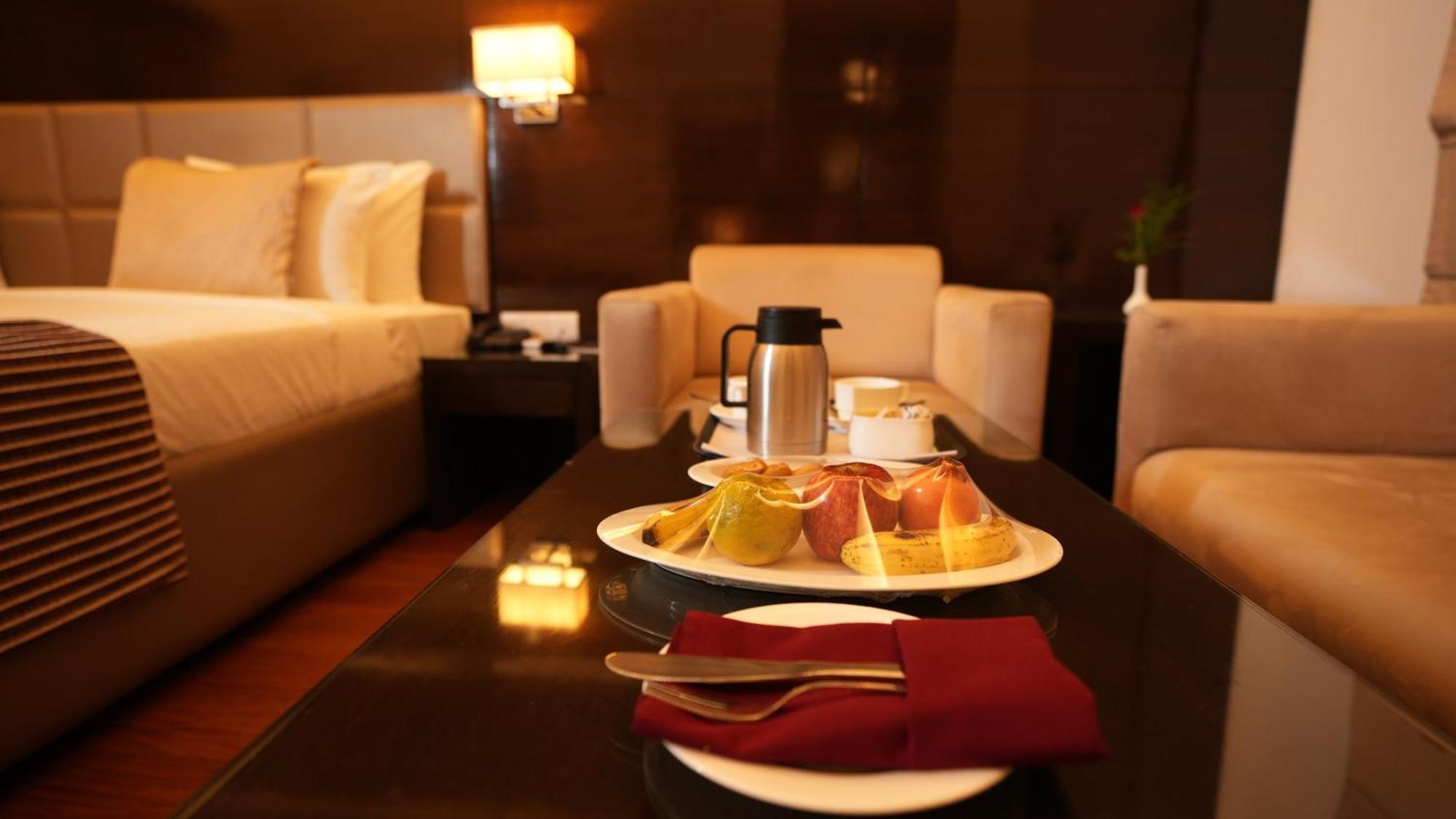 Hotel Africa Avenue - Greater Kailash 1 New Delhi Ngoại thất bức ảnh